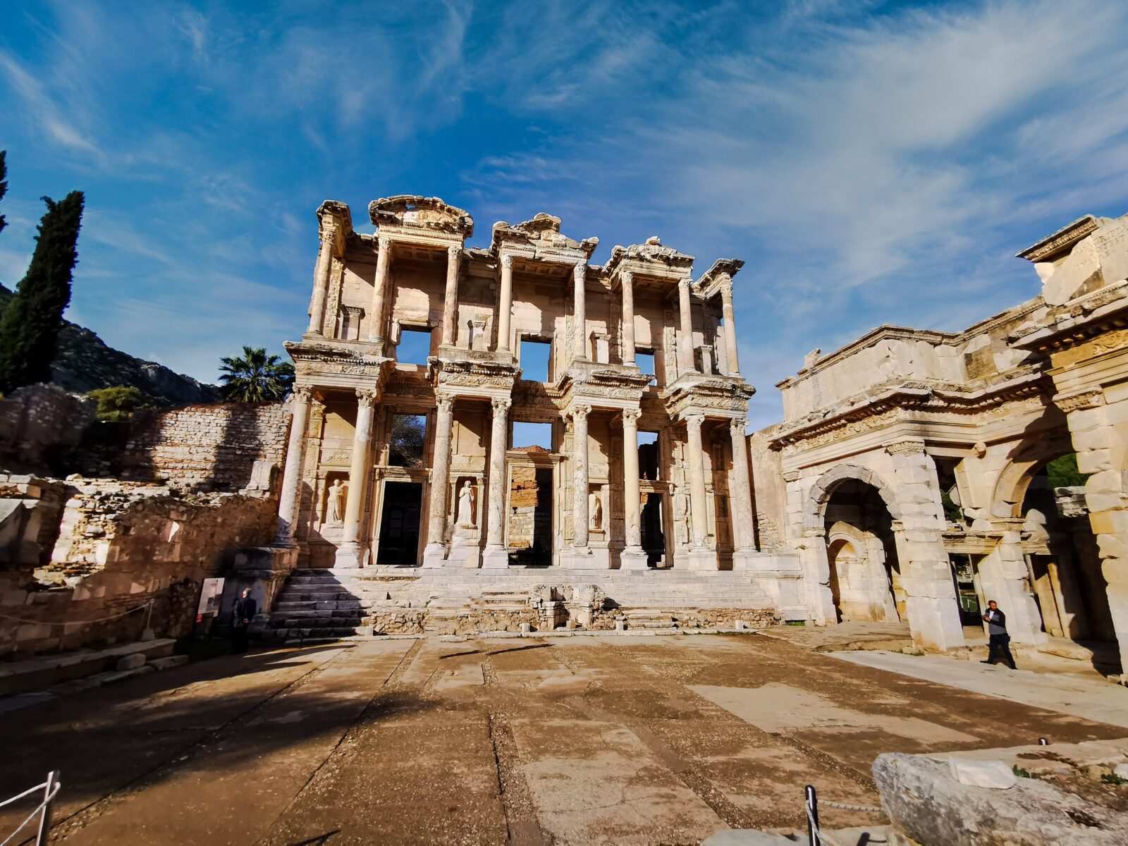 Gateway to Aegean Region: Ephesus & Pamukkale